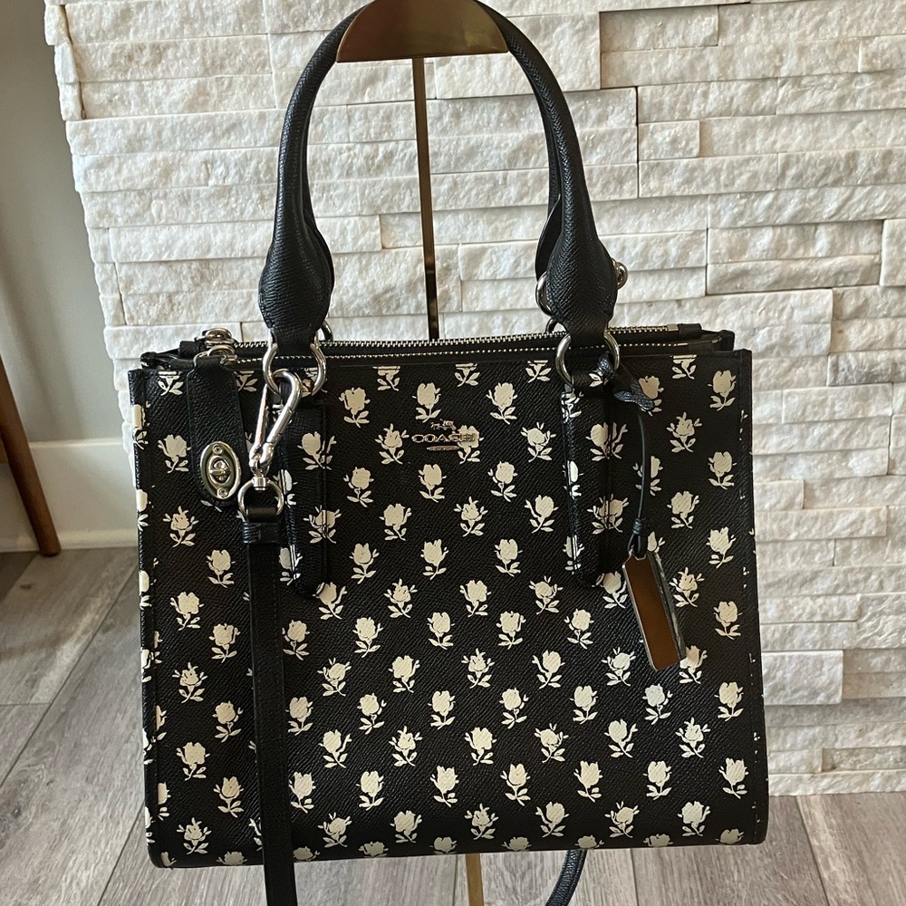 Coach leather purse